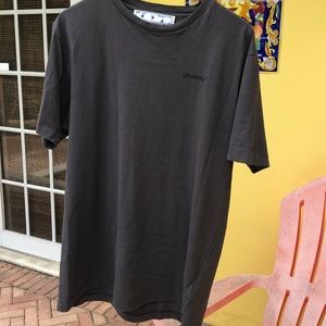 Off-White graphic tee short-sleeve. Worn once